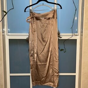 Nude taupe gold satin wrap skirt S Fashion Nova